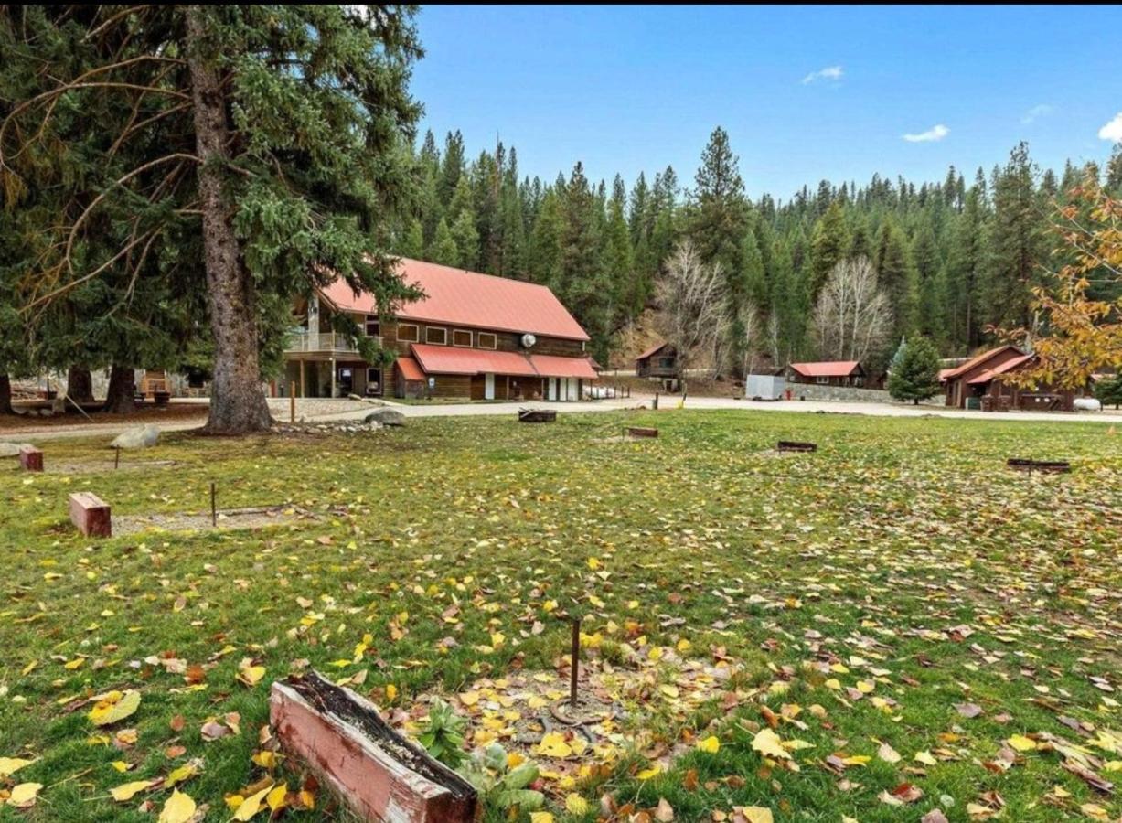 Southfork Lodge - Riverside Inn Lowman Exterior photo